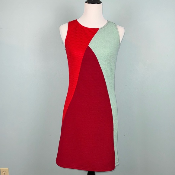 Assymetrical Unique Dress - Picture 1 of 6